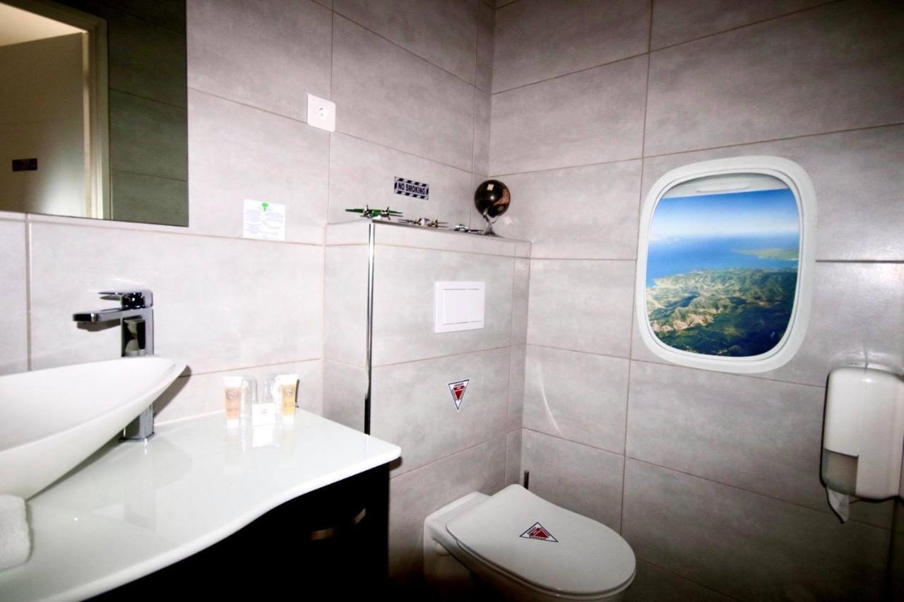 The Originals Boutique, Hotel Lakeside, Biscarrosse , Lac Parentis-en-Born Ngoại thất bức ảnh