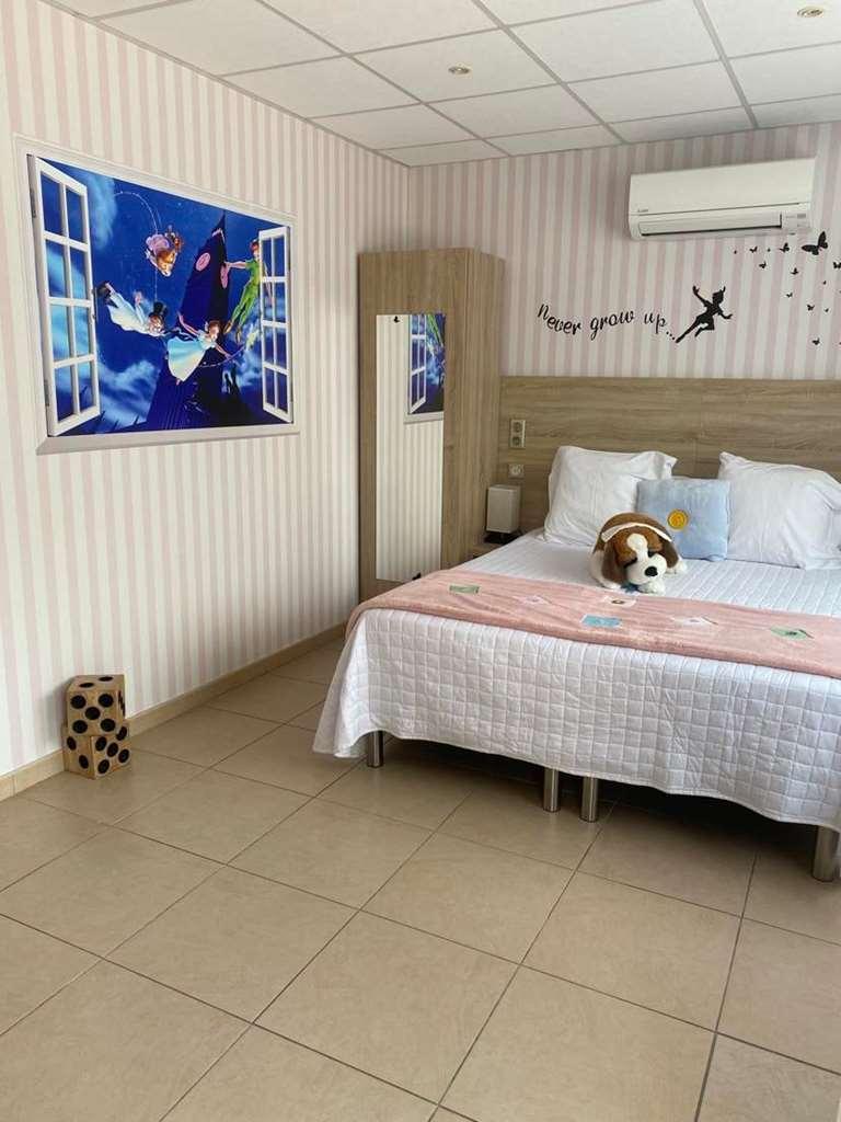 The Originals Boutique, Hotel Lakeside, Biscarrosse , Lac Parentis-en-Born Phòng bức ảnh